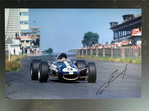 Sutton signed 16x12 photo - , dan